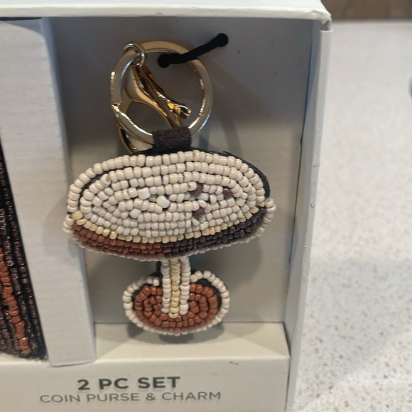 Rachel Zoe NIB Espresso Martini Beaded Coin Purse and Charm - Picture 3 of 5